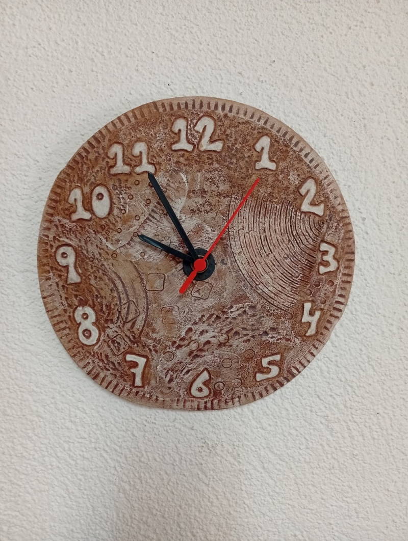 MONOGRÁFICO 4 HORAS: HACEMOS UN RELOJ